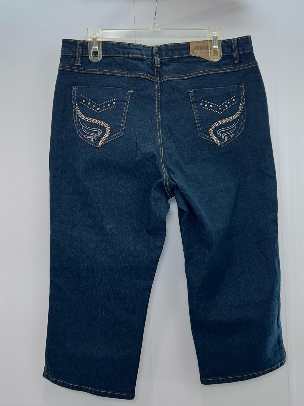 Jeanbay Dark Blue Women's Capri Jeans with Rhinestone Embellished Pockets